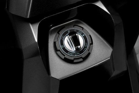 ADX 300 Euro 5+ 28